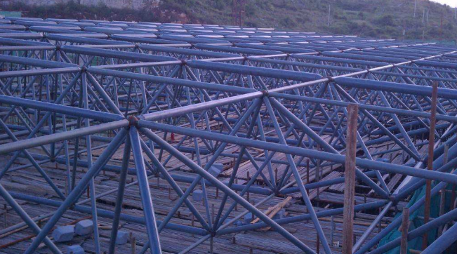 盐城概述网架加工中对钢材的质量的过细恳求